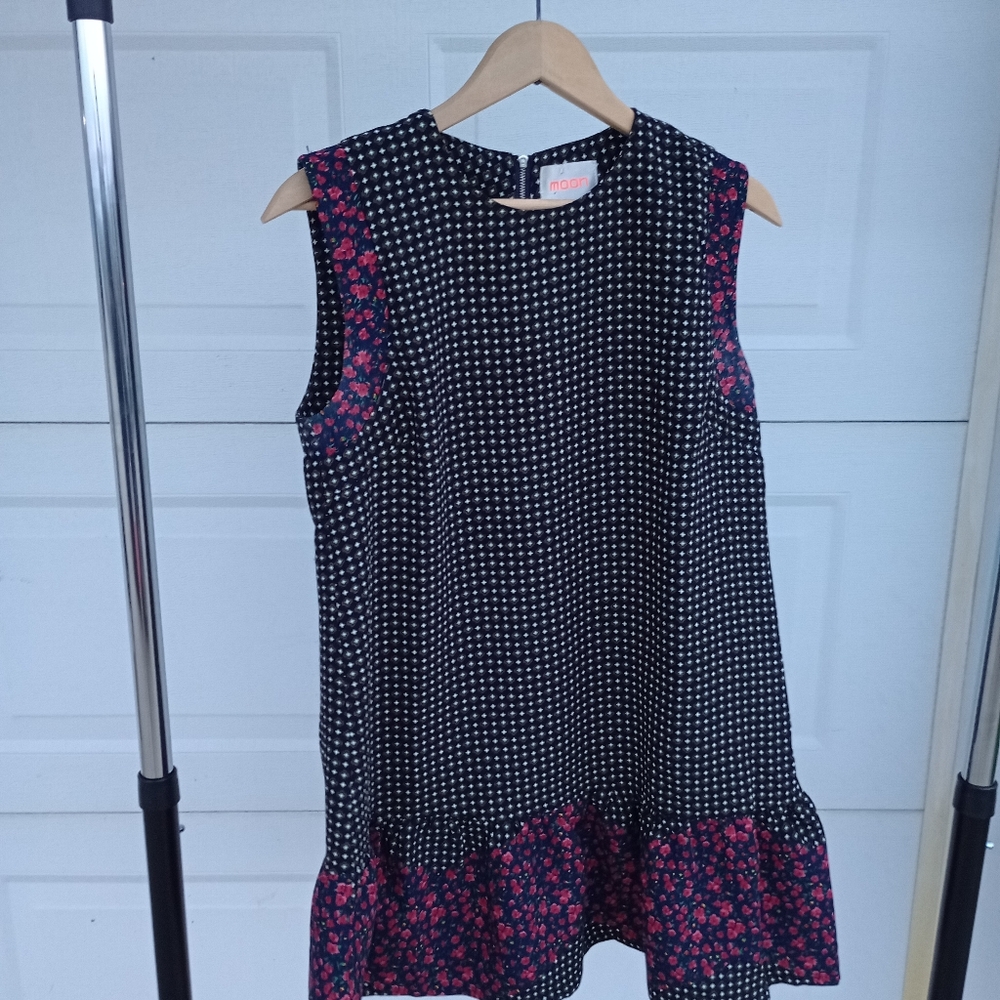 🌙Moon Mixed Print Dress – Black Polka Dot & Floral Hem Sleeveless Shift